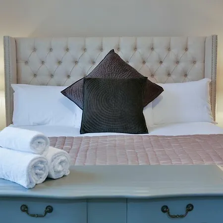 31 Meridian Place
