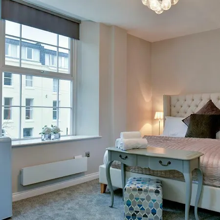 31 Meridian Place *