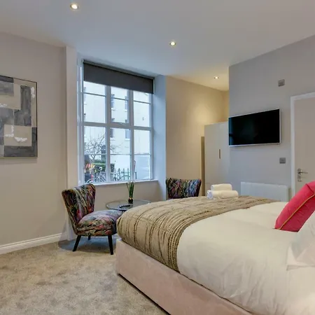 شقة 31 Meridian Place