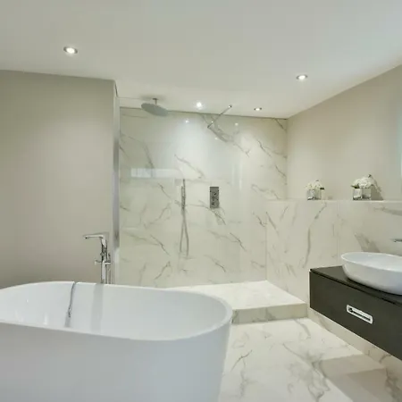شقة 31 Meridian Place